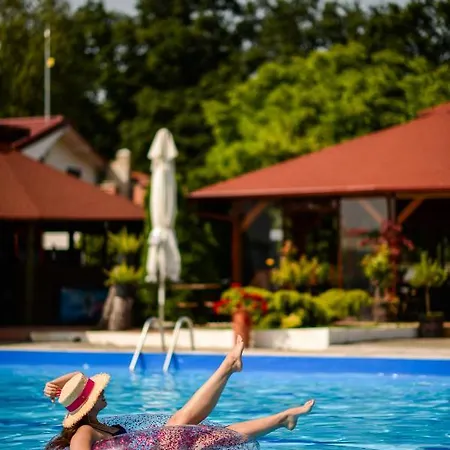 Hotel Kosmajski Izvor 3*